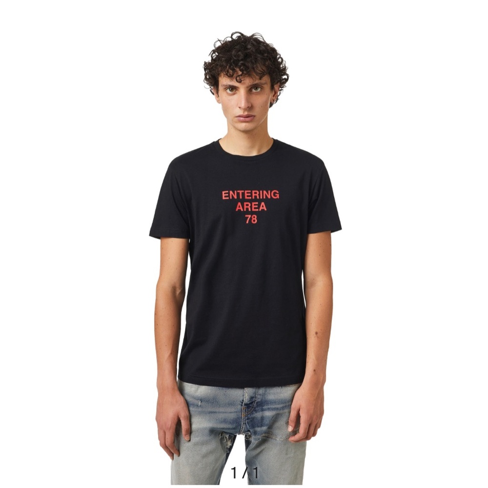 NWT -DIESEL LARGE GREEN LABEL ENTERING AREA 78 T-SHIRT IN BLACK